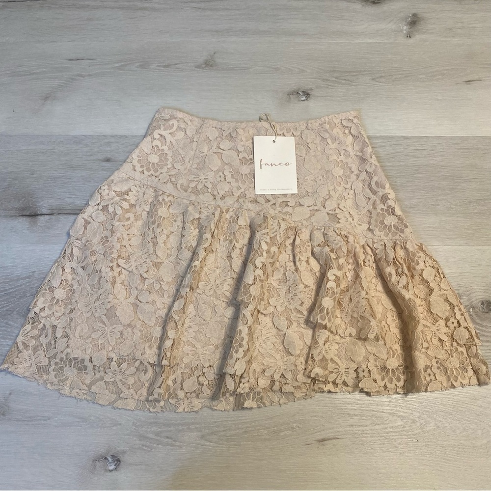 NWT Fanco Blush Fit and Flare Lace Mini Skirt, blush Pale Pink, Size Small